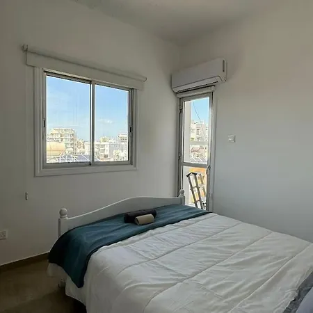 Two Bedroom In Downtown